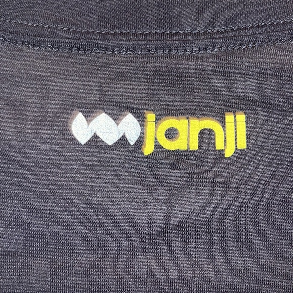 Men’s janji t-shirt size Small  RUN for Haiti Brand New! Never worn - Picture 8 of 12